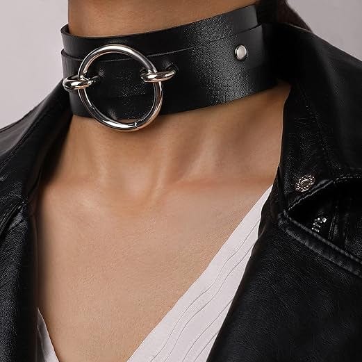 Collier d'Appartenance BDSM avec Laisse -  FetishTentation | Large, Ajustable & Sexy FetishTentation Sensations plus