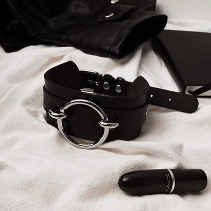 Collier d'Appartenance BDSM avec Laisse -  FetishTentation | Large, Ajustable & Sexy FetishTentation Sensations plus