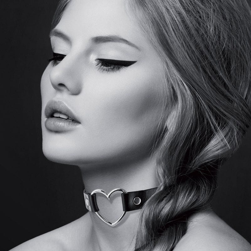 Collier Ras de Cou Fetish - Bijoux Pour Toi | Choker Réglable Noir & Coeur Argenté Bijoux pour toi Sensations plus