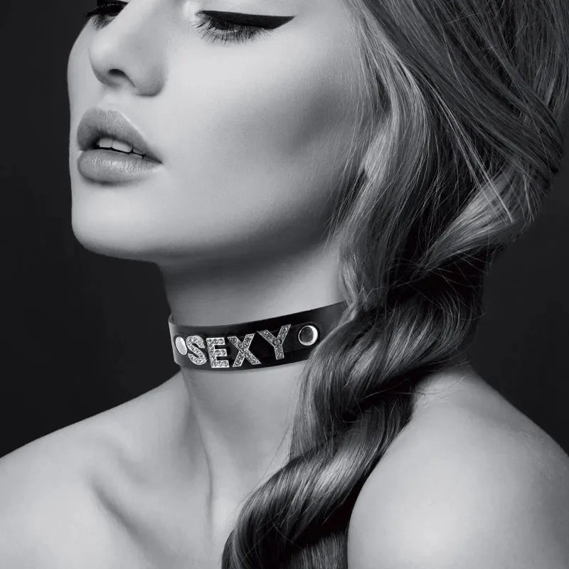 Collier "SEXY" Ras de Cou - Bijoux Pour Toi | Choker en Cuir Véritable & Strass Bijoux pour toi Sensations plus