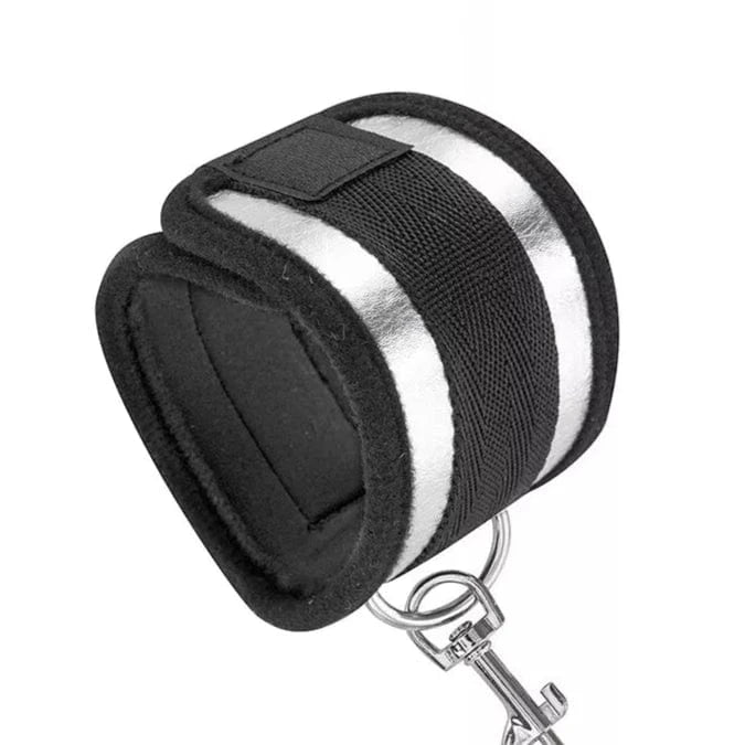 Menottes pour accroche-porte - FetishTentation - Door Hanger Handcuffs FetishTentation Sensations plus