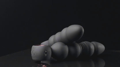 Plug Anal à Distance – Leo Thrusting | Vibrations & Va-et-Vient